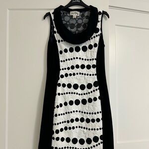 Joseph Ribkoff sheath dress black & white dot pattern size 10